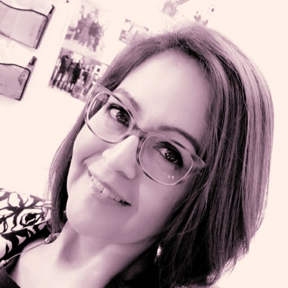 Meet your Posher, Maria - Picture 2 of 2